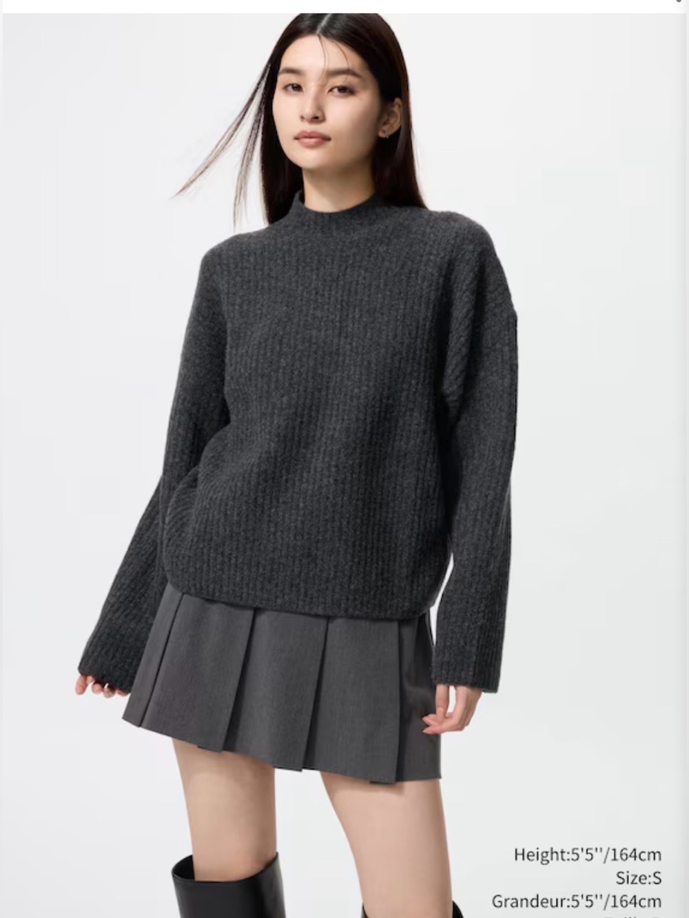 NWT Uniqlo Soufflé Yarn Mockneck Sweater in dark Brown , XL - Picture 3 of 11